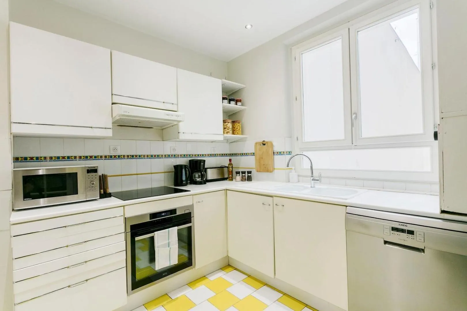 Bnbnook - Chic 1Br - Le Marais & Montorgueil パリ 0*,  フランス